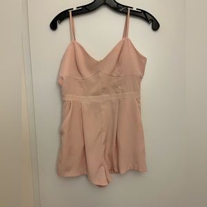 Juniors Small Light pink romper. Perfect for summer. Forever 21